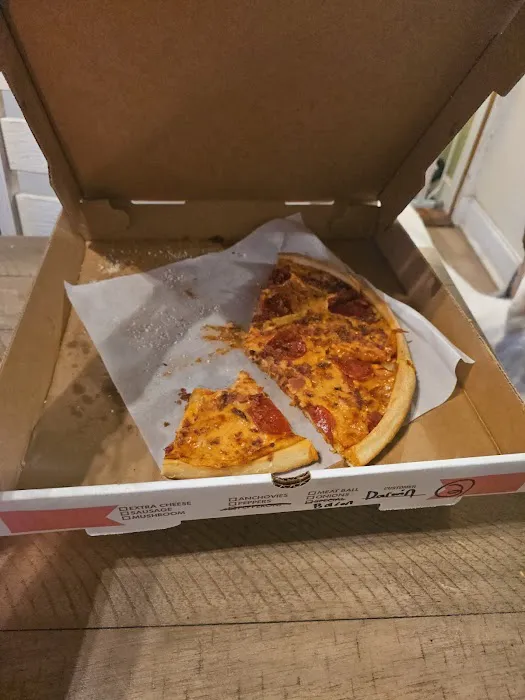 Angie's Pizza 6
