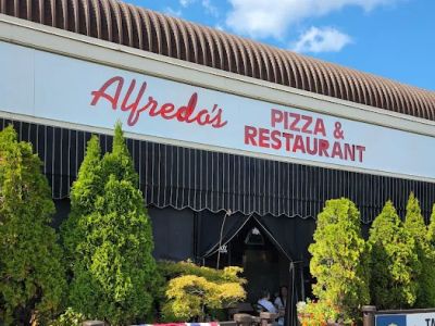Alfredo’s Pizza 0