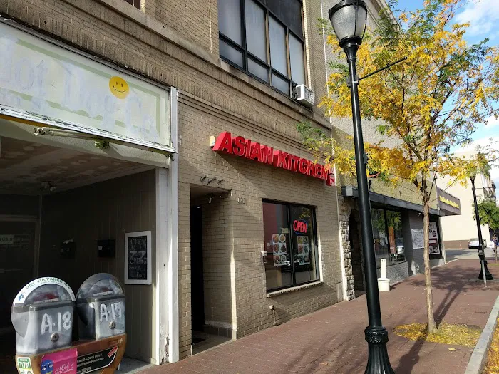 Asian Kitchen 7