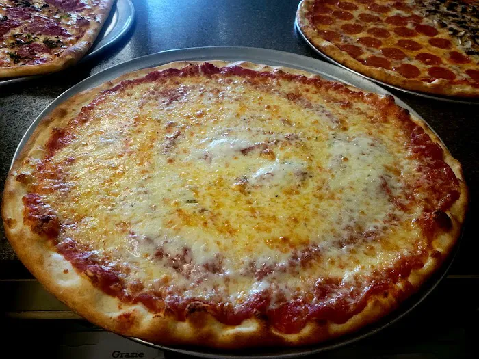 Nicolosi's Pizzeria and Restaurant 10