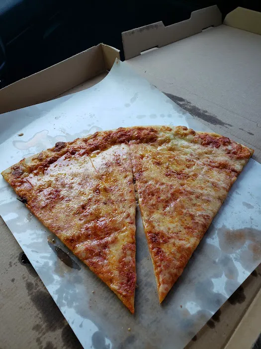 Mike's Pizzeria Italian Restaurant / Effort 2