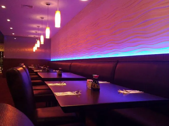Umami Asian Bistro and Sushi Bar 4
