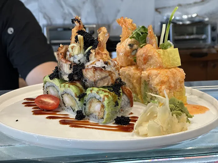 Hakata Exton Ramen & Sushi 6