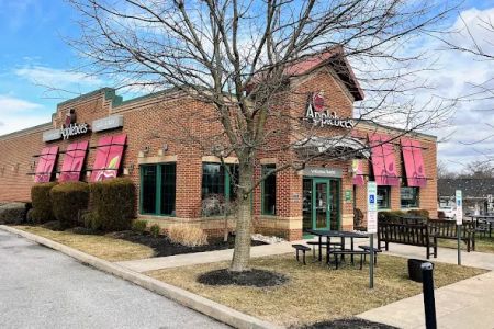 Applebee's Grill + Bar