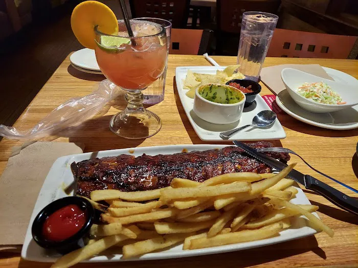 Applebee's Grill + Bar 6