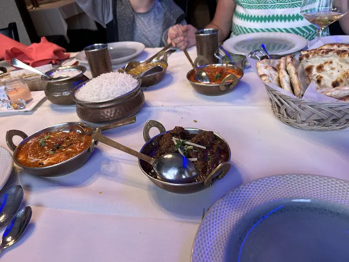 CURRY ZONE 10