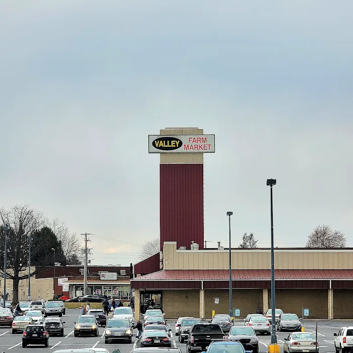 Stefko Blvd Shopping Center 16