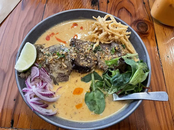 La Kang Thai Noodles Bar 8