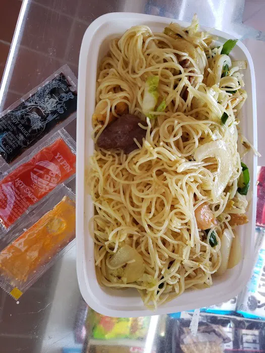 Hong Wei Restaurant 6