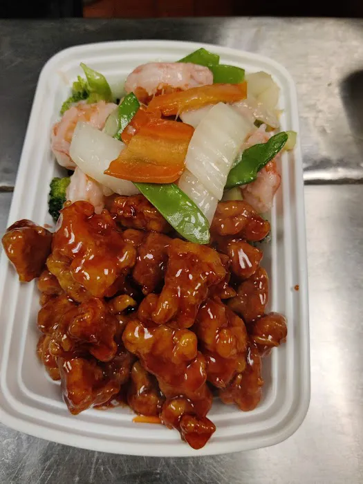 Foo Chow Restaurant 7