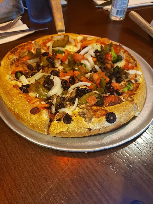 Enzo's Ristorante & Pizza 3