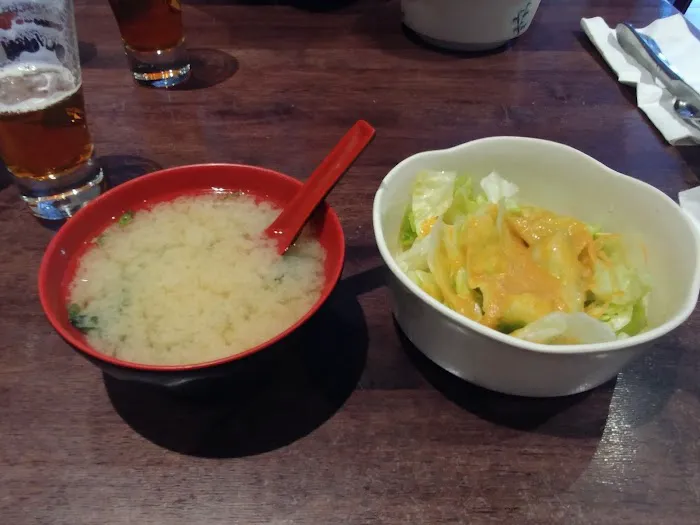 Momiji Sushi Steakhouse & Bar 9