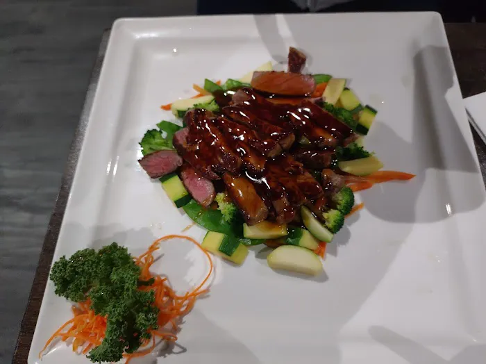 Momiji Sushi Steakhouse & Bar 7