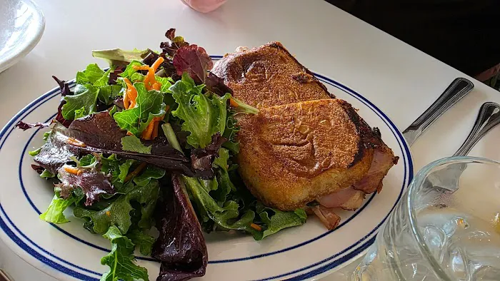 Gracie's Luncheonette 1
