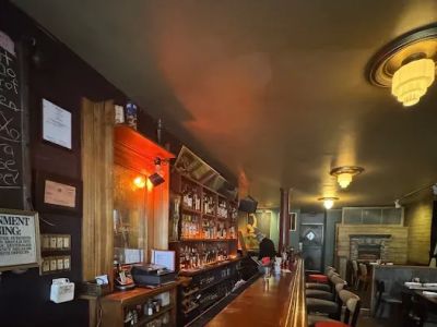Red Dot Restaurant & Bar 0