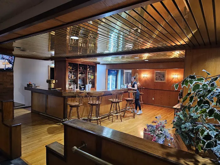 Pegasus Restaurant 10