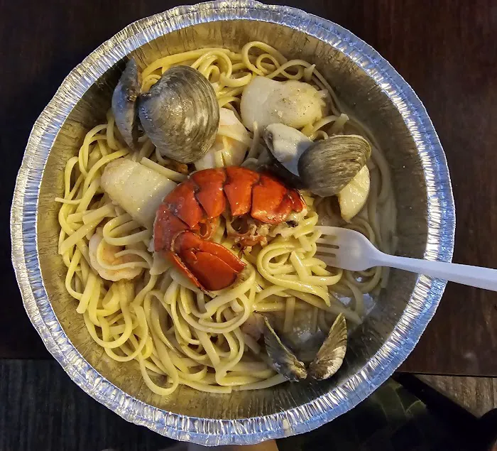 Reds Restaurant 9