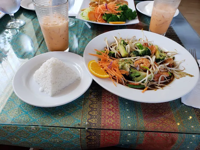 Chontong Thai Restaurant 5