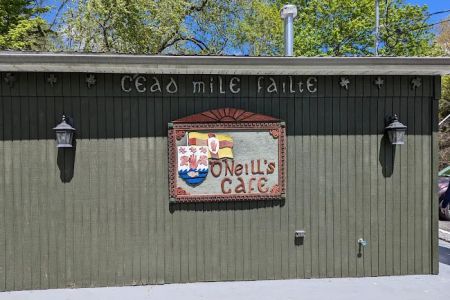 Charlie O’Neills cafe