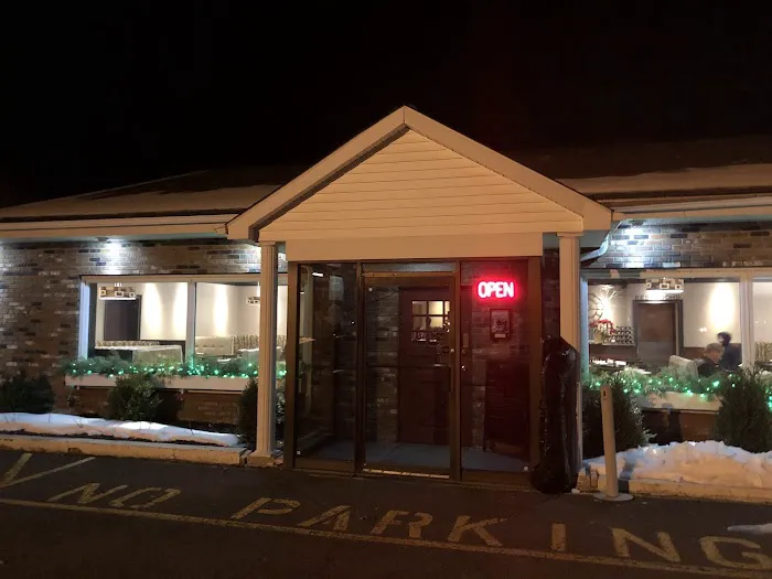 Four Brothers Pizza Inn 3