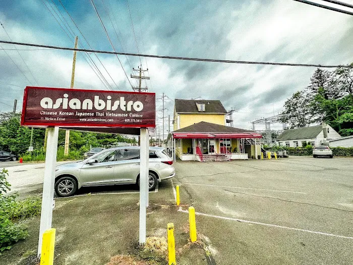 Asian Bistro 8