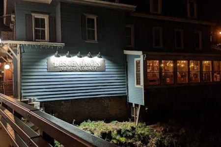 Descendants Brewing Company at the Old Ship Inn