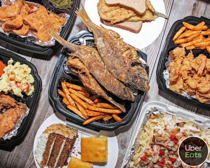 E’s Fish and Chips Soul Food Restaurant 4