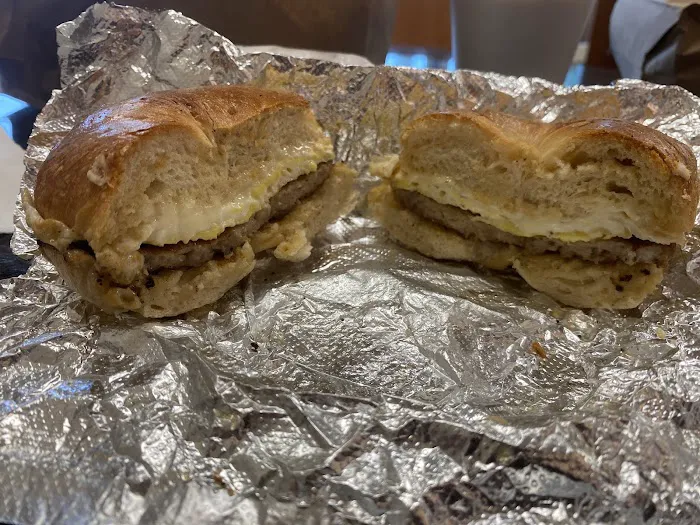 Shef's Bagels 3
