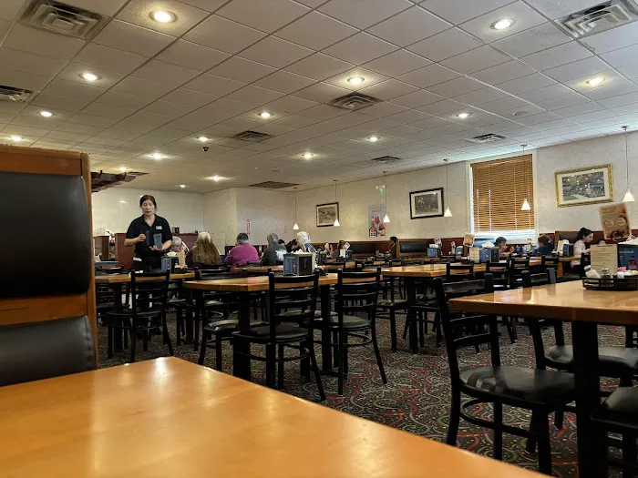 Pacific Buffet & Grill 7