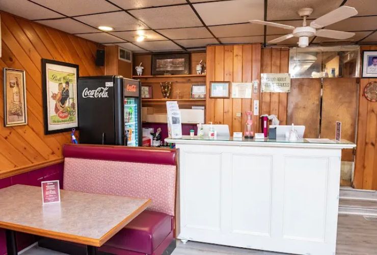 Anthony's Restaurant 1