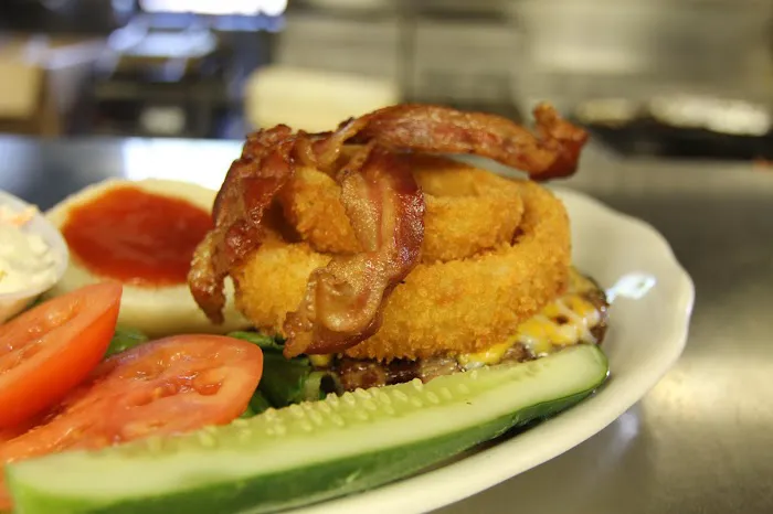 Twin Colony Diner & Restaurant 7