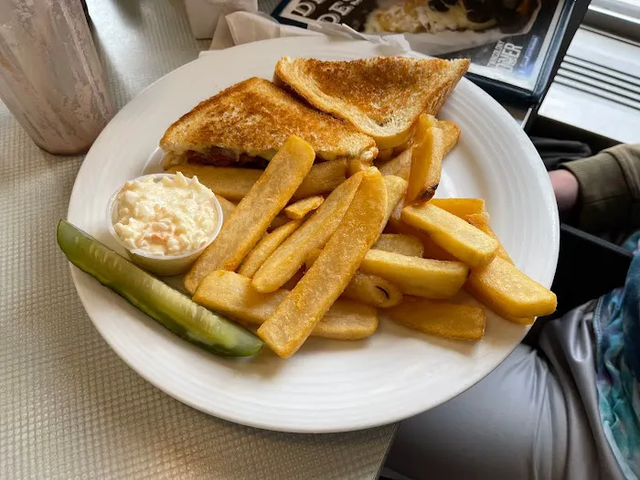 Twin Colony Diner & Restaurant 6