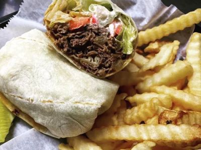 Dawg House Bar & Grill 0
