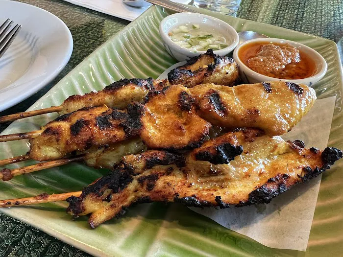 The Green Papaya Thai Restaurant Canton 1