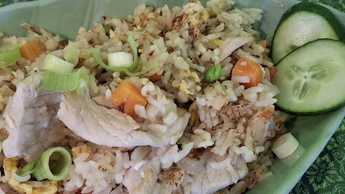 The Green Papaya Thai Restaurant Canton 3