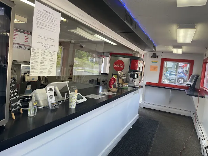 Beau's Burger Shack 4