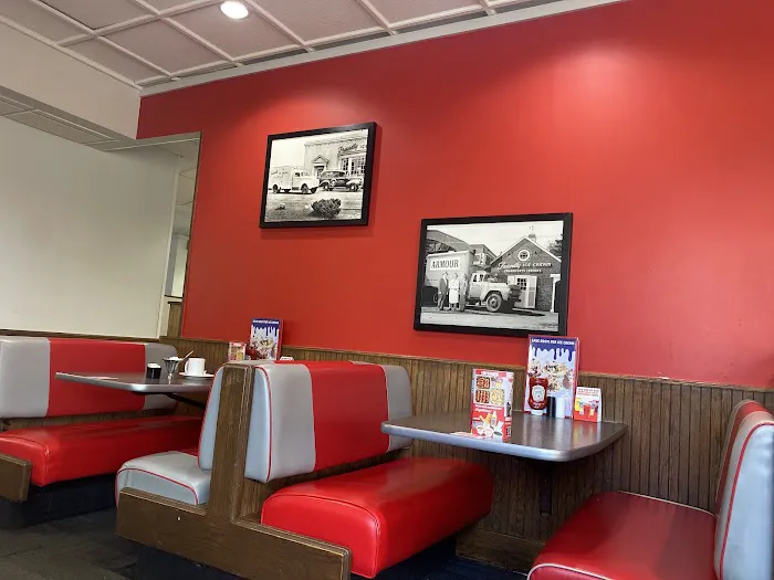 Friendly's 2