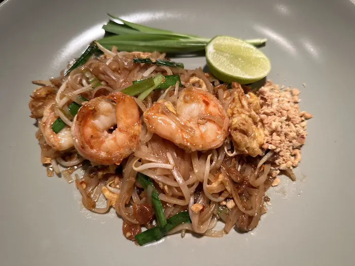 Let it be thai cafe 8