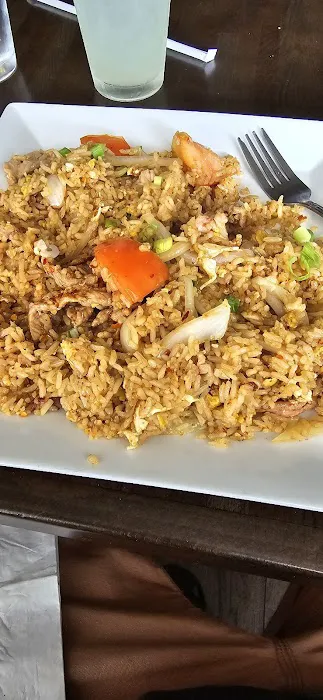 Five Star Thai Cuisine and Grocery 4