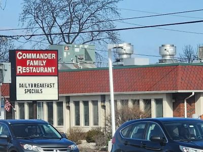 Commander Restaurant 0