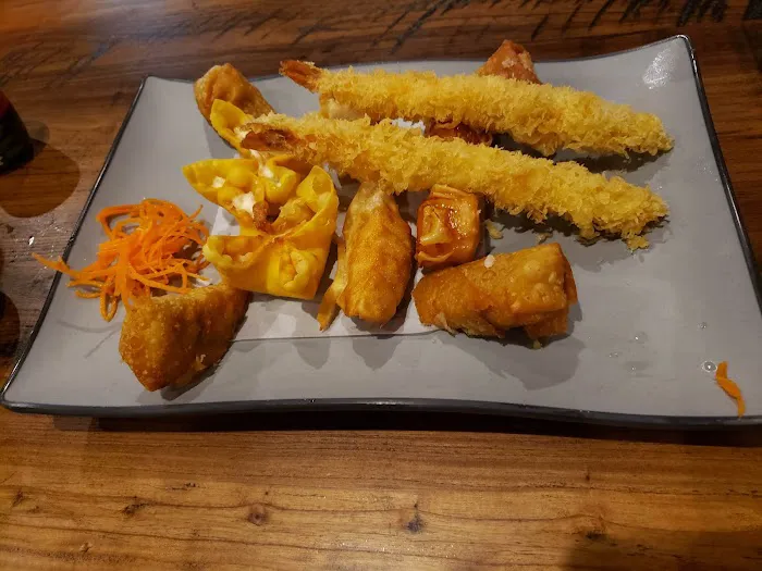 MOšCHI Sushi & Rteaamen & Bob tea 6