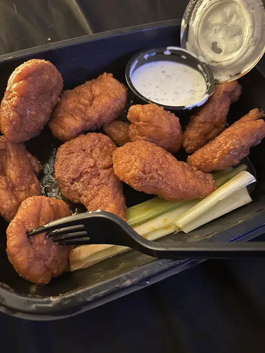 Applebee's Grill + Bar 7