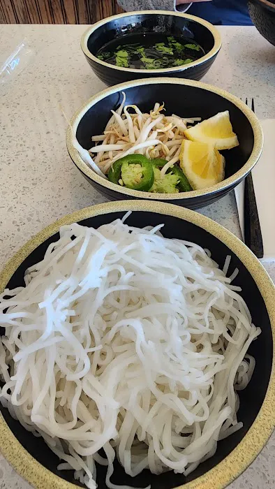 Pho Fusion + Jasmine Tea 9