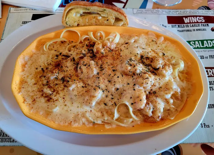 DEEP BLUE SEAFOOD Restaurant & Full BAR 4