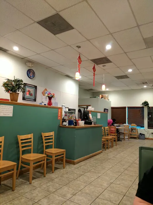 Happy Wok Chinese Restaurant 1