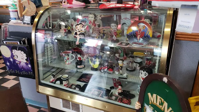 Island Lake Cafe 5