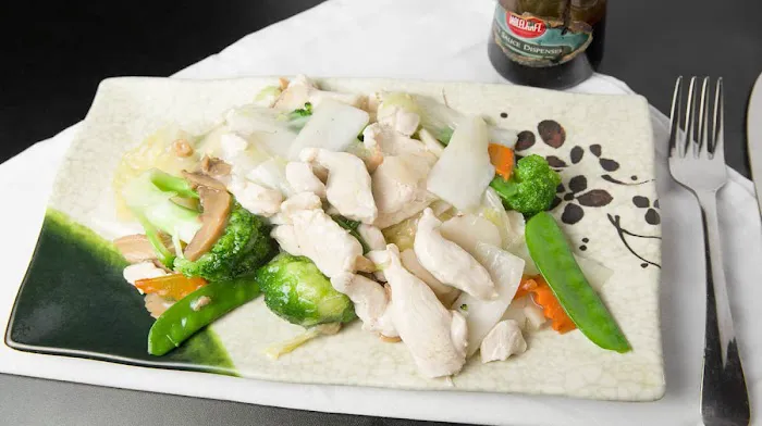New Peking Chinese Restaurant 6