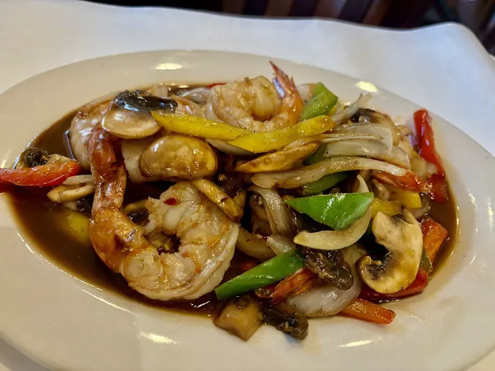 Green Peapod Thai Restaurant 2