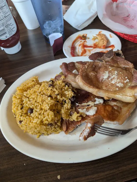 Delicia Tropical Cafe 3