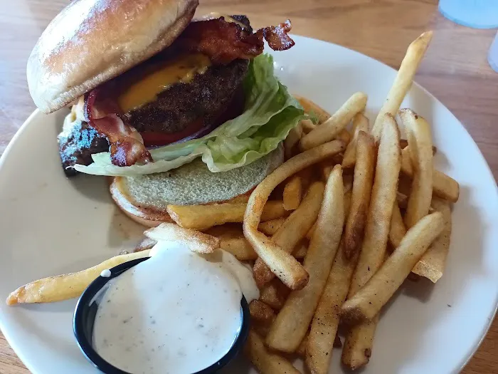 Applebee's Grill + Bar 2
